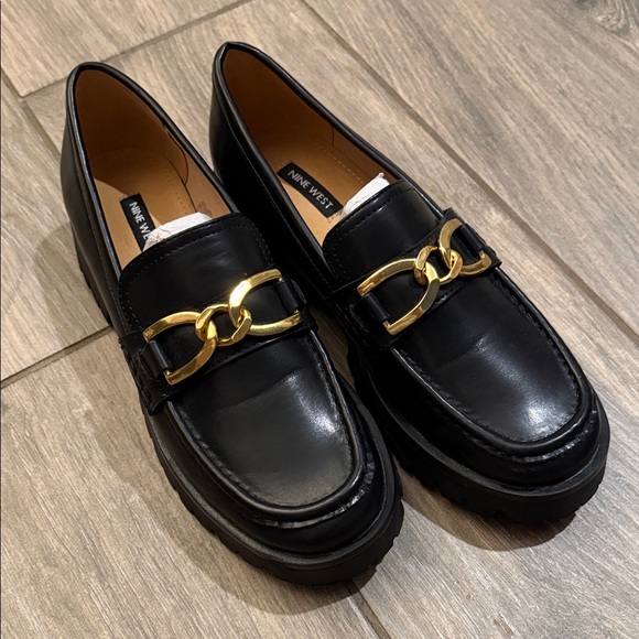 New Nine West Gable Lug-Sole Loafer Sz 8.5 M - Picture 3 of 9